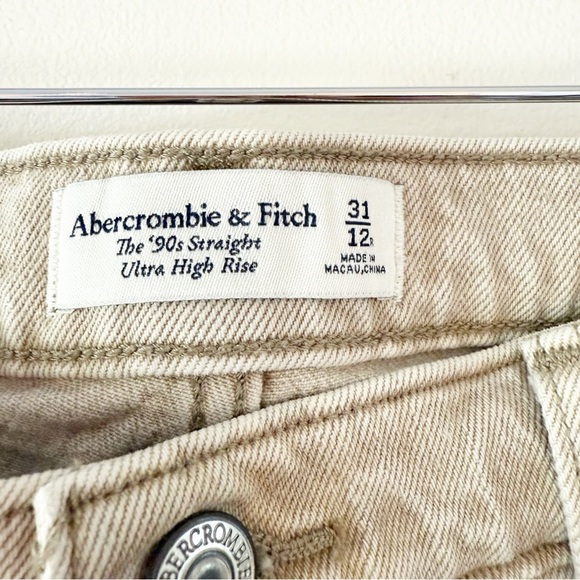 ABERCROMBIE & FITCH The 90’s Straight Ultra High Rise Jeans In Oat - Picture 7 of 12